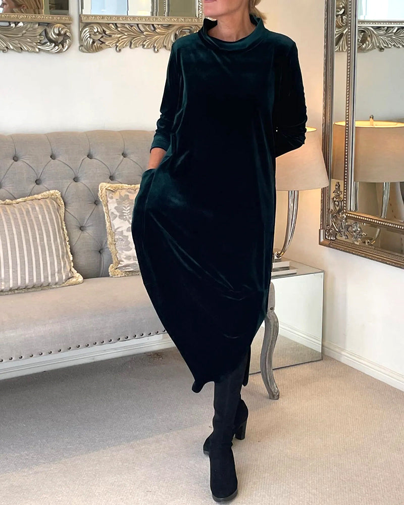 Clea | Samtkleid mit Kragen und praktischen Taschen
