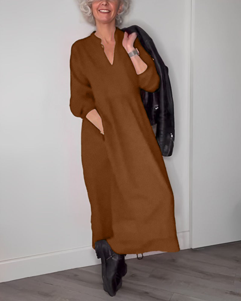 Allyana |  Elegantes langes Kleid mit V-Ausschnitt und Taschen