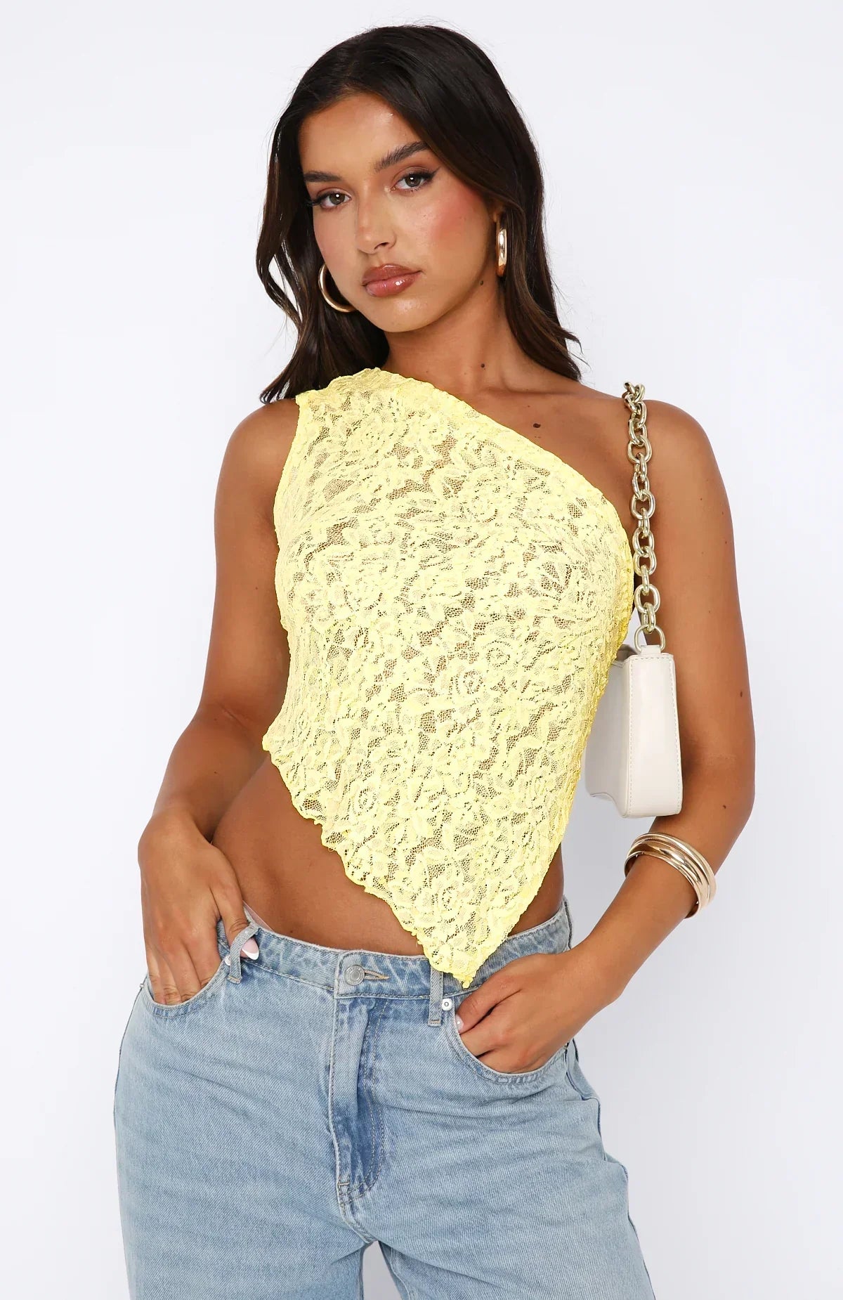 Spitzenoberteil mit One Shoulder Schnitt und asymmetrischer Eleganz für Frauen