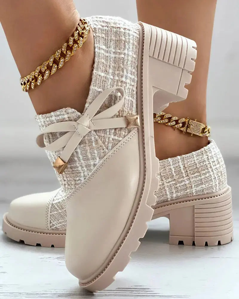 Schuhe mit Reißverschluss und Absatz für Frauen