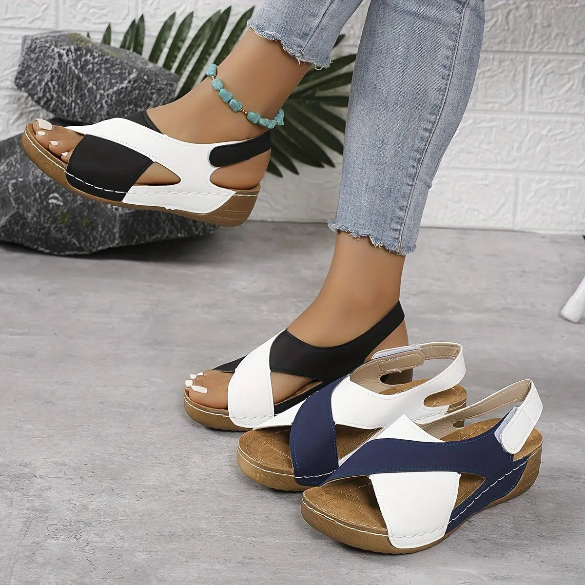 Bunte Sommersandalen für Frauen