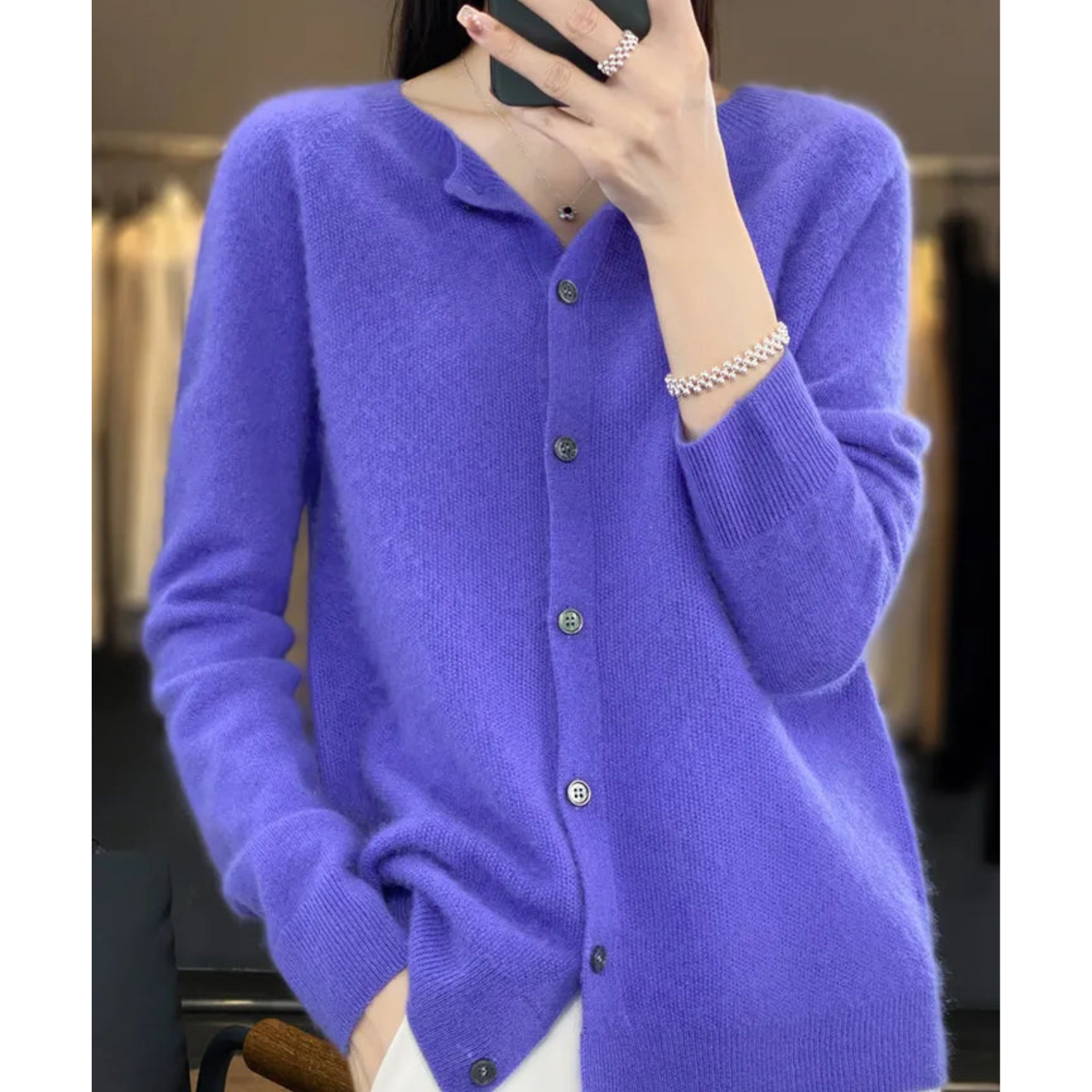 Abigail | Wolle Damen Strickjacke mit O-Ausschnitt