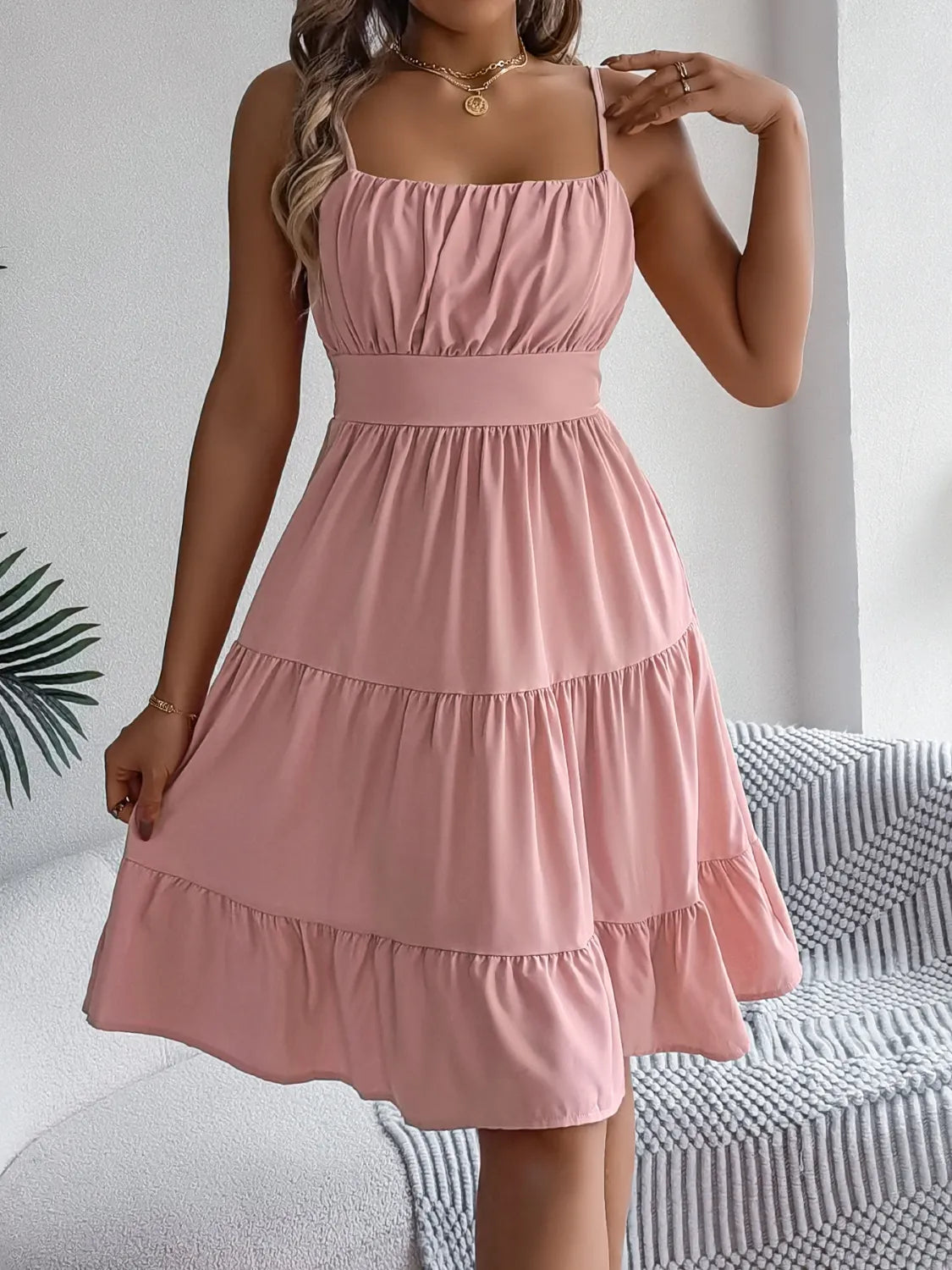 Gaelle | Stufenkleid mit gesmoktem Rücken