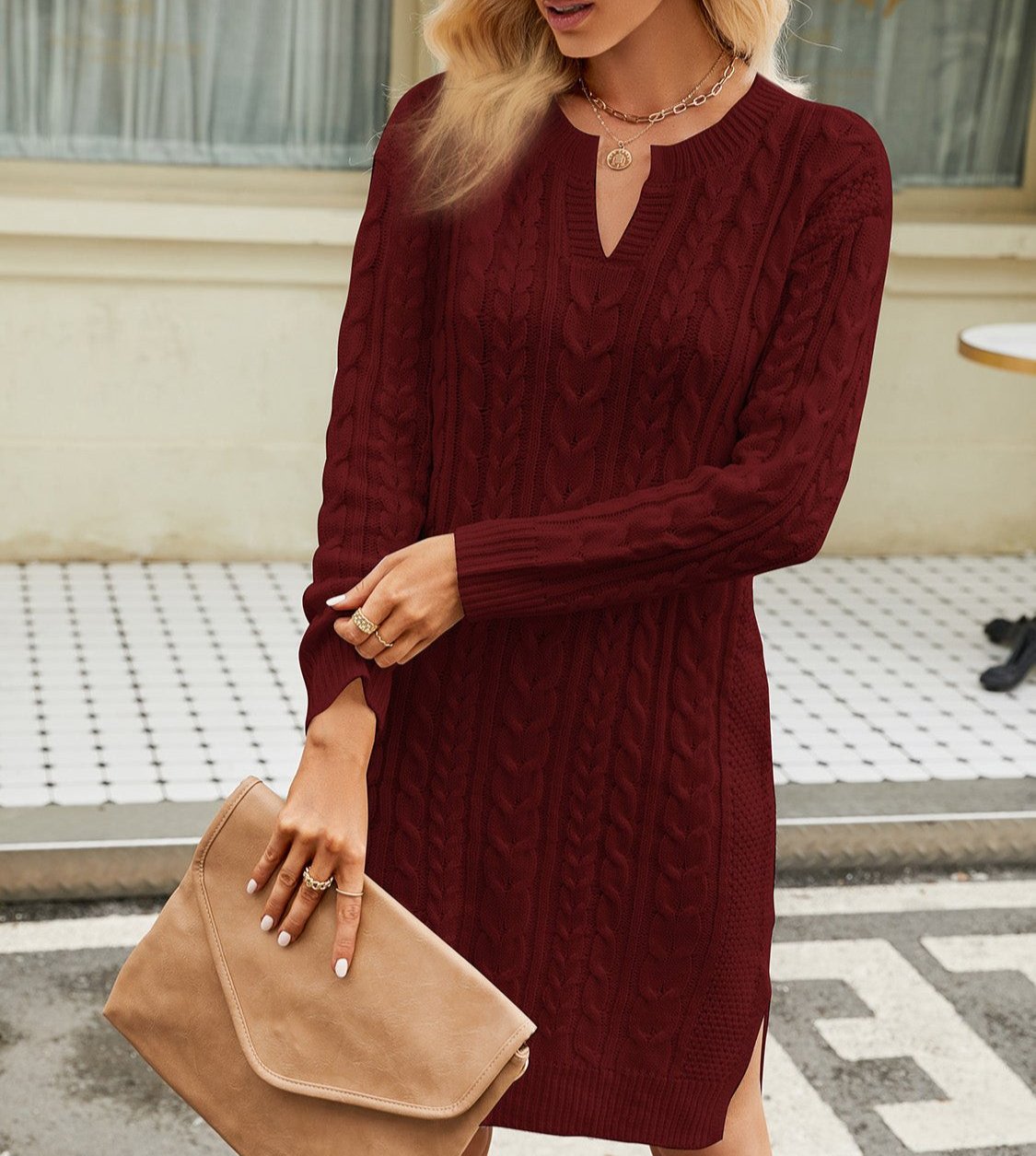 Schickes Winter-Strickkleid Mit Zopfmuster Und Schlitz Für Frauen