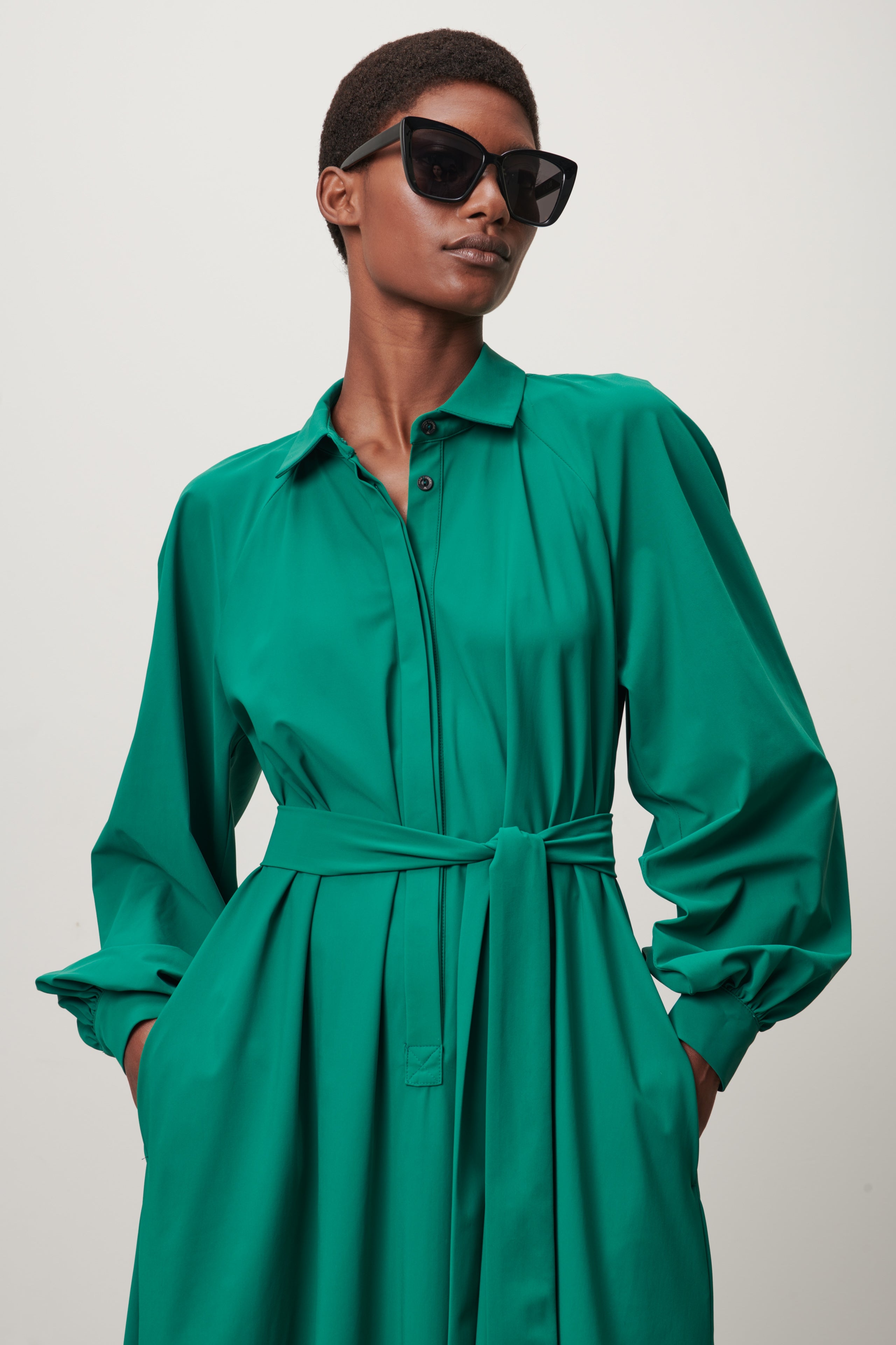 Gerrianne | Technisches grünes Kleid