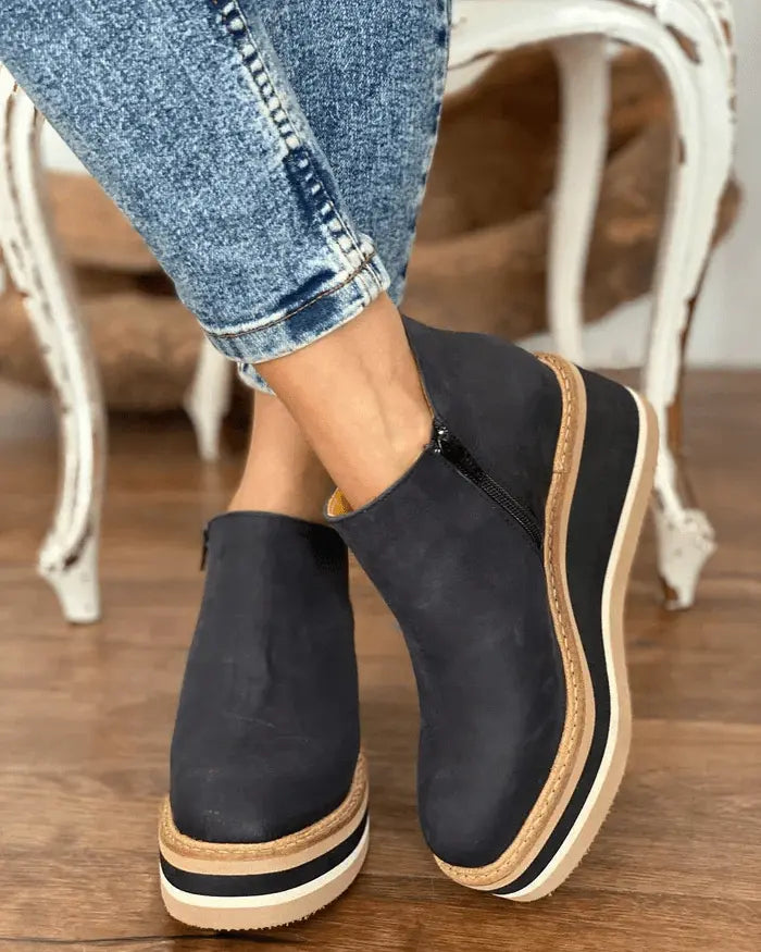 Keilabsatz-Stiefeletten für Frauen