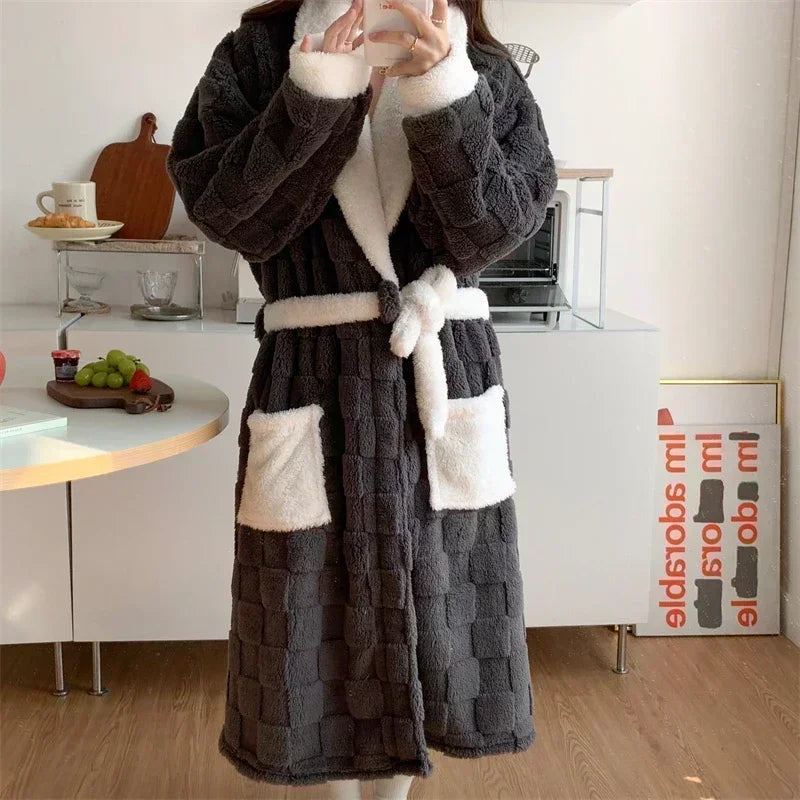 Gemütlicher Herbst-Bademantel aus kariertem Flanell Für Frauen