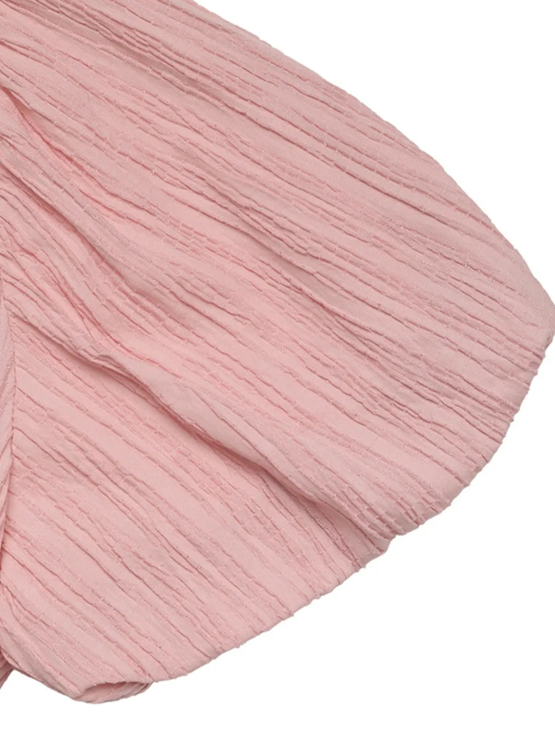 Genira | V-Ausschnitt Kleid mit Puffärmeln