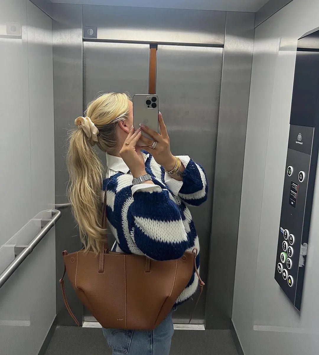 Locker geschnittener Pullover mit Kontraststreifen Für Frauen