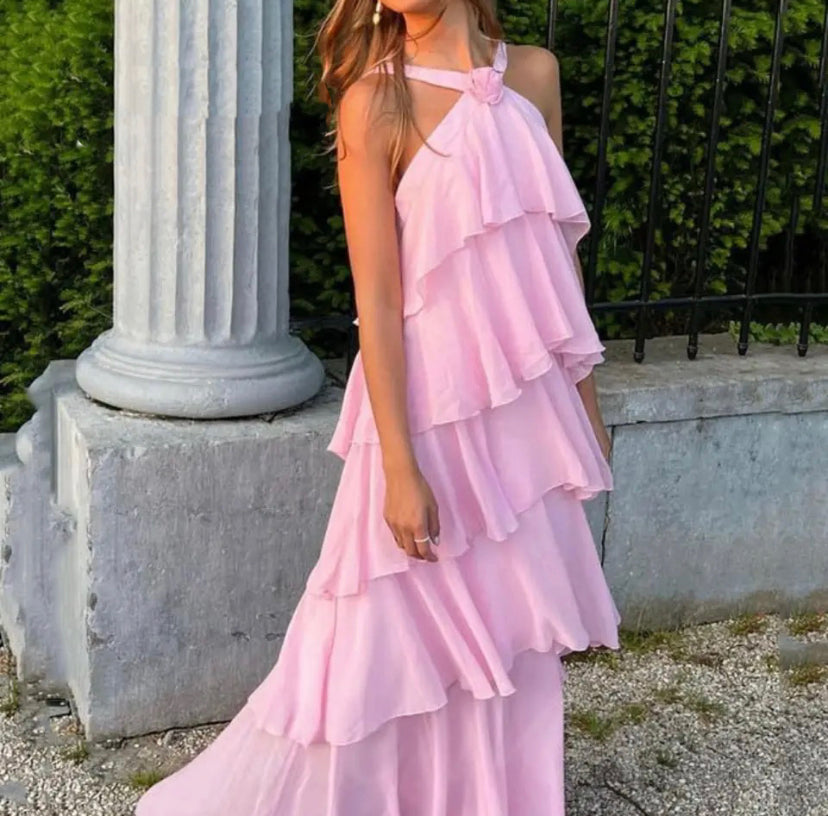 Maxikleid Mit Halterneck Und Geschichteten Rüschen Für Frauen