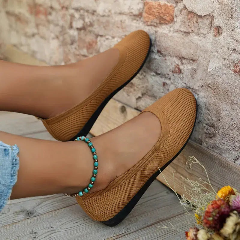 Modische minimalistische Schuhe für Frauen