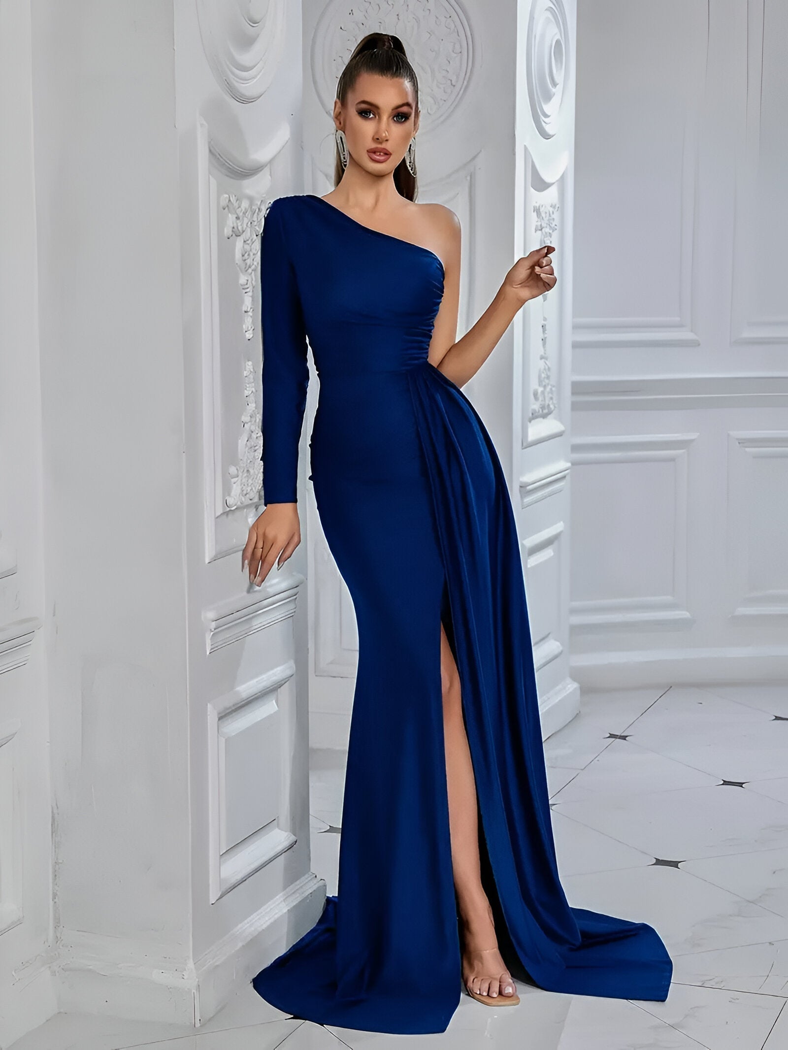 Elegantes Abendkleid aus drapierter Seide Für Frauen