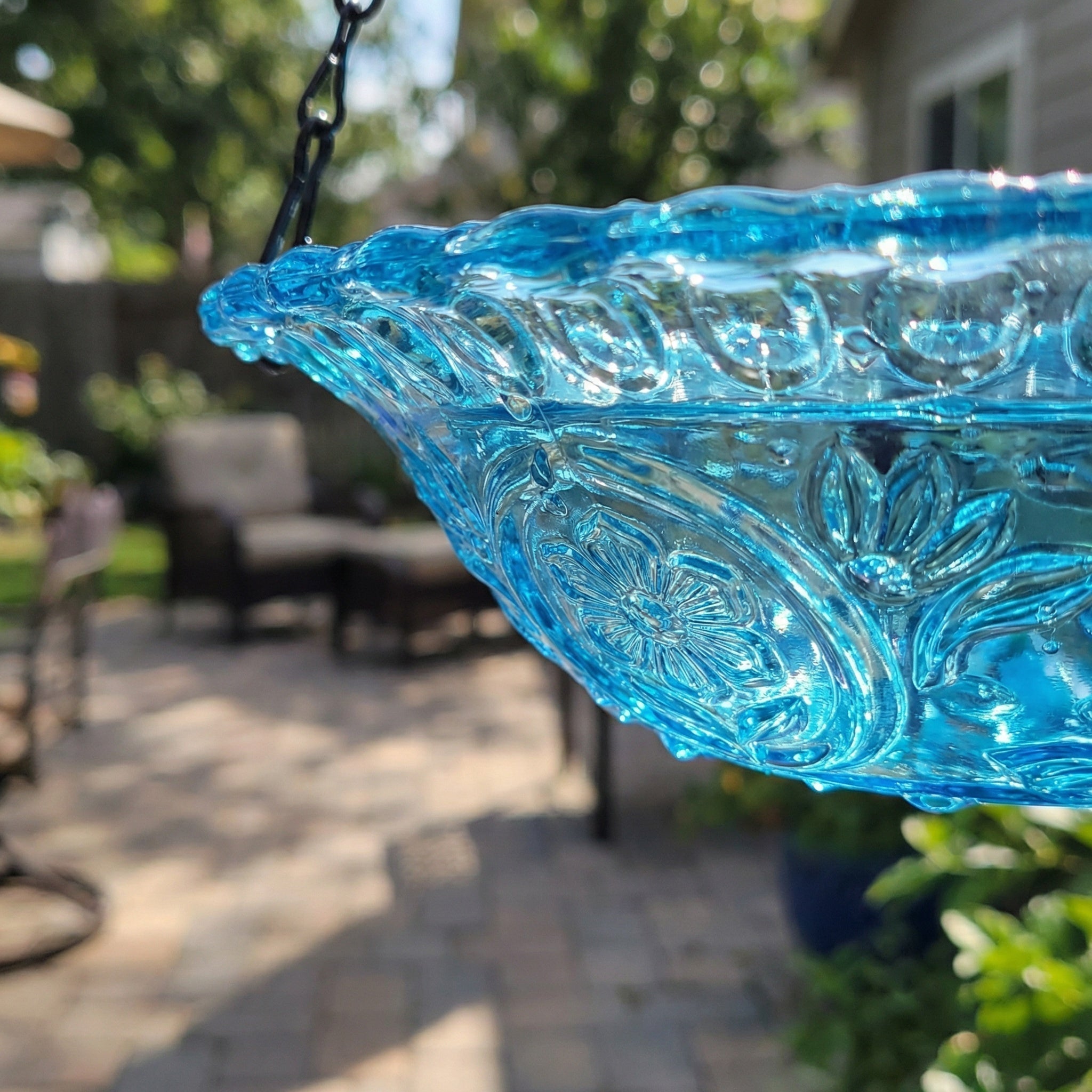 Hängender Solar-Springbrunnen mit Vogeltränke – Zweistufig, Ohne Kabel product image 7