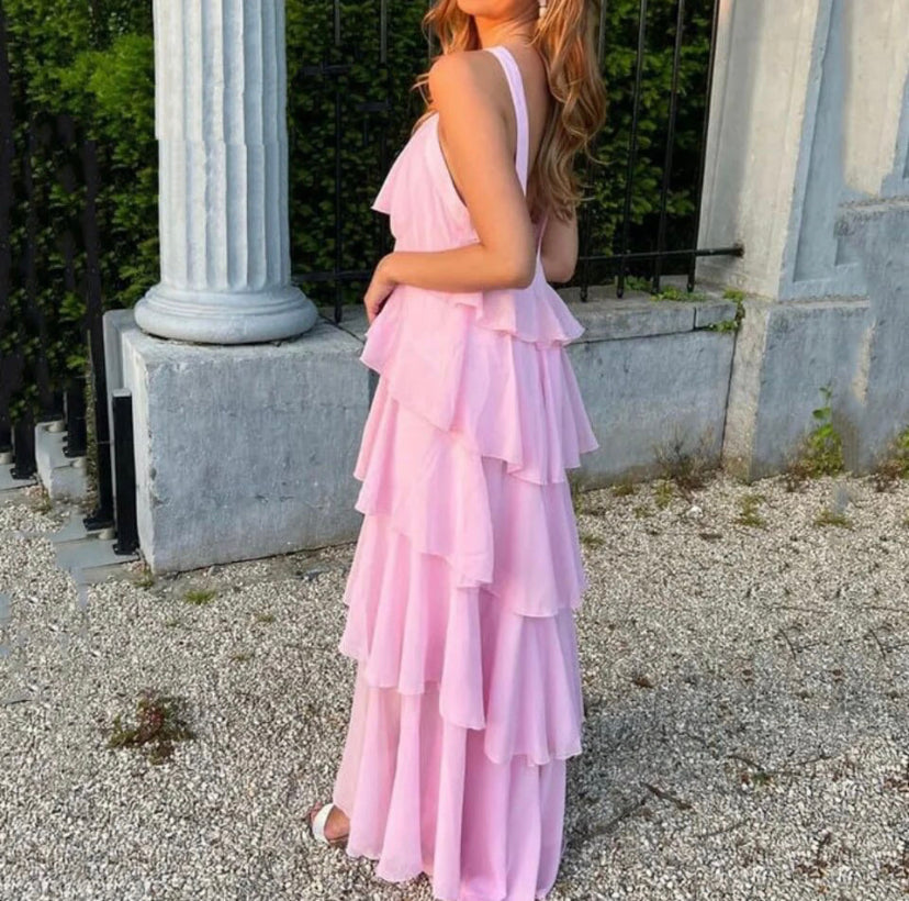 Maxikleid Mit Halterneck Und Geschichteten Rüschen Für Frauen