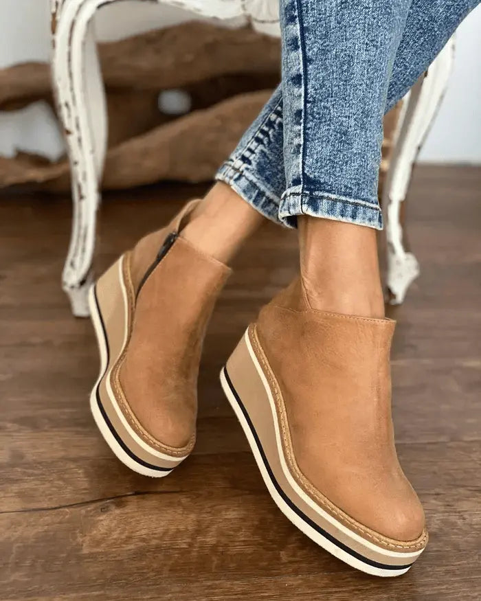 Keilabsatz-Stiefeletten für Frauen