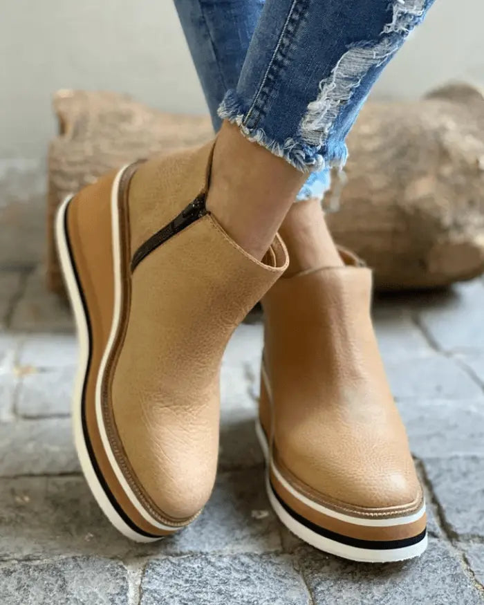 Keilabsatz-Stiefeletten für Frauen