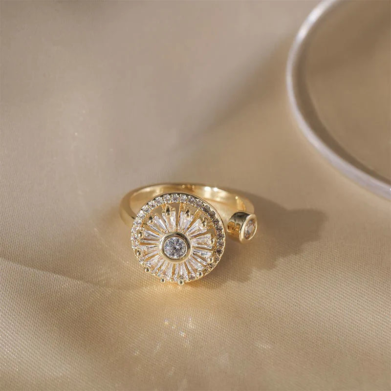 Estina™ Drehbarer Diamantring im schlanken Design [50% Rabatt]
