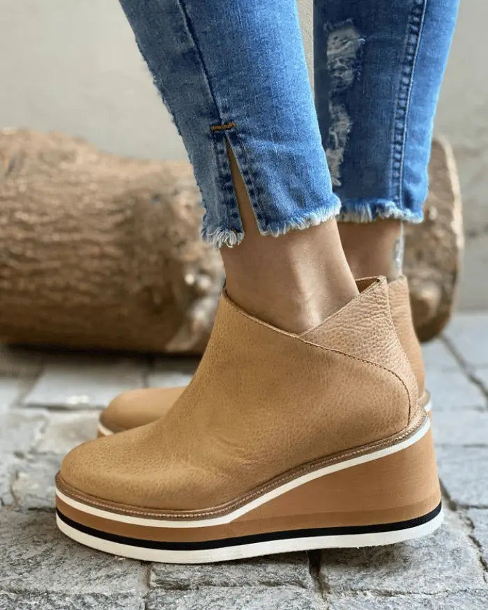 Keilabsatz-Stiefeletten für Frauen