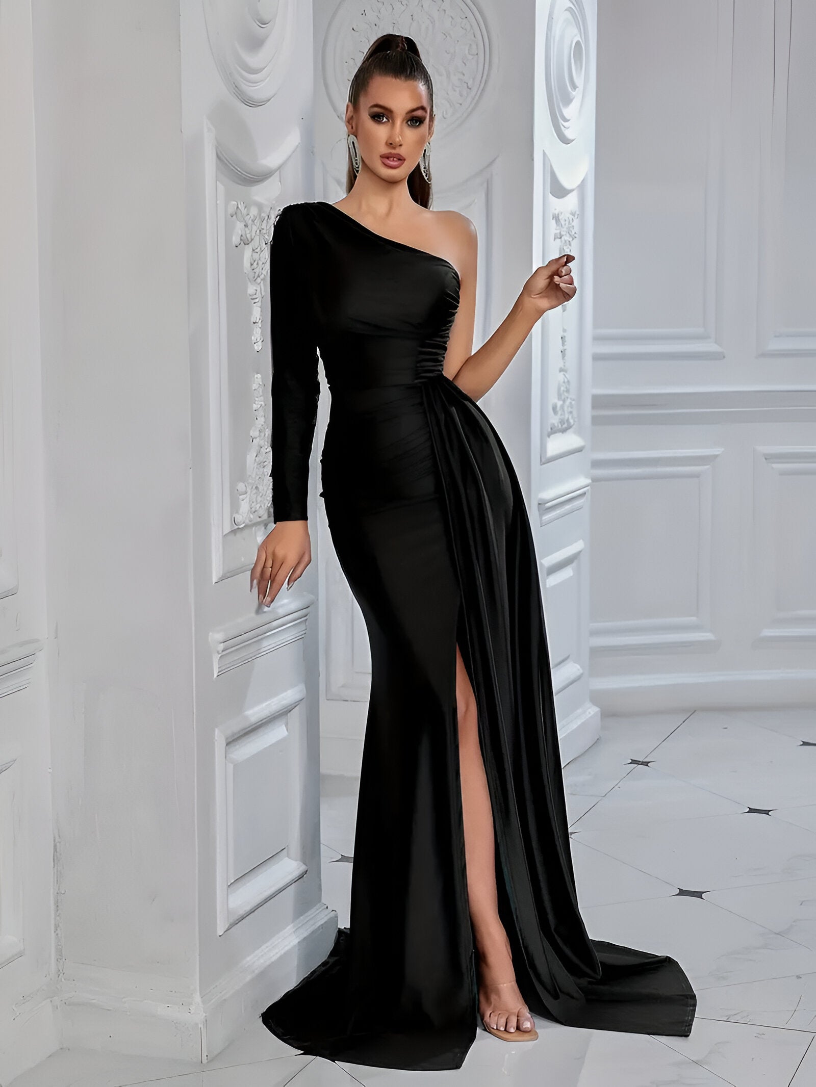 Elegantes Abendkleid aus drapierter Seide Für Frauen