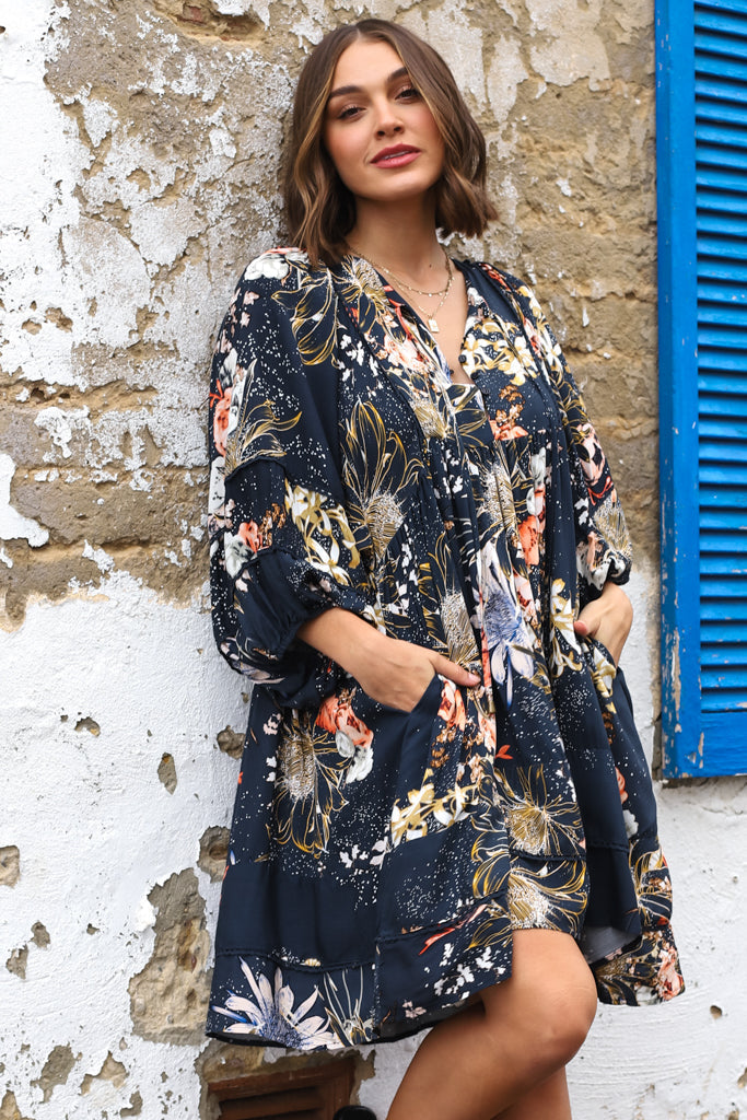 Elaria | Verspieltes Indigo Minikleid