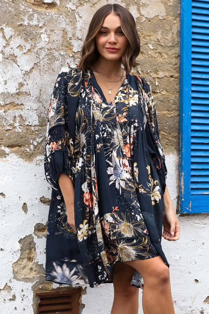 Elaria | Verspieltes Indigo Minikleid