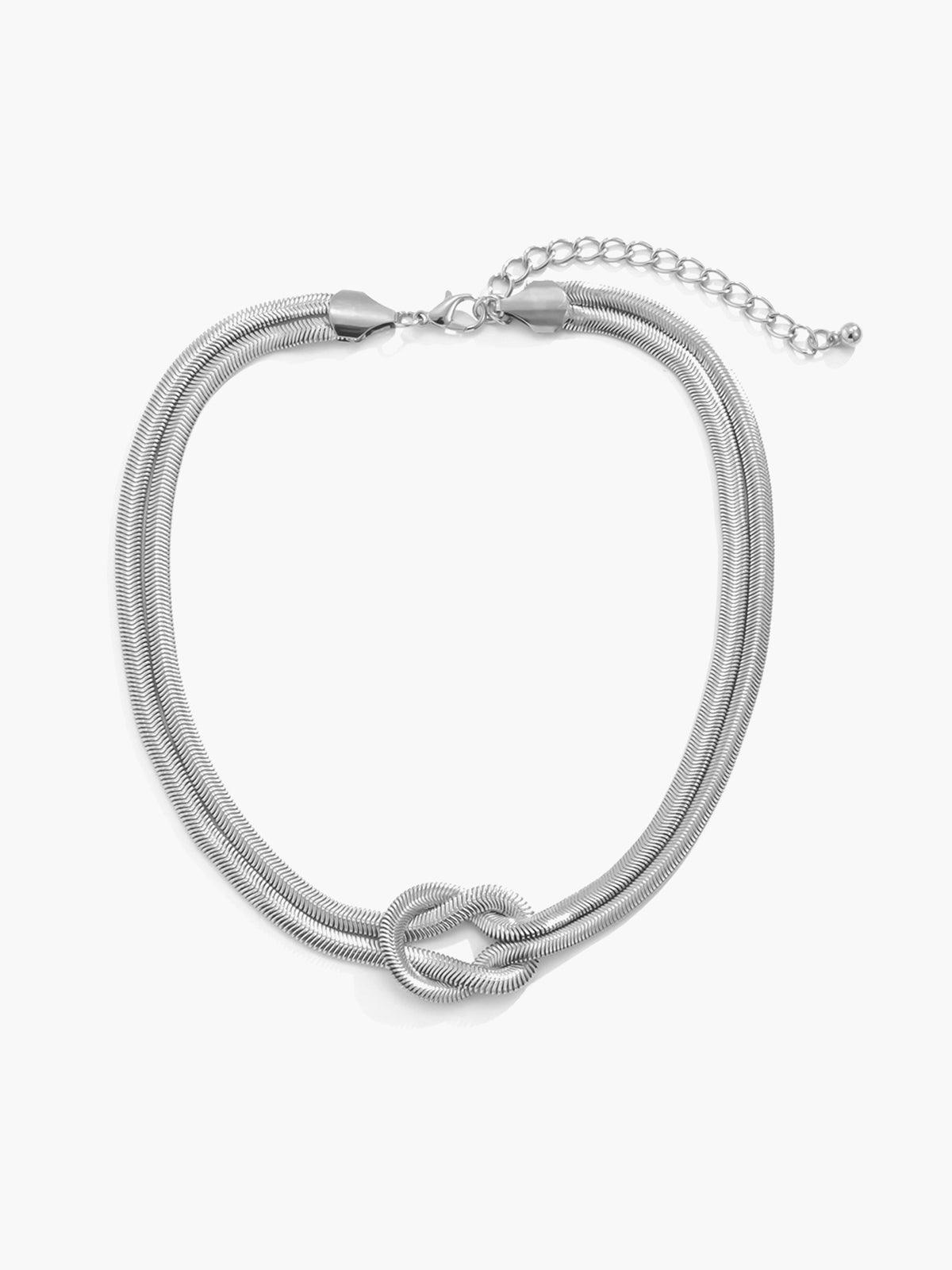 Liebesknoten Schlangen Halskette mit elegantem Design für Damen