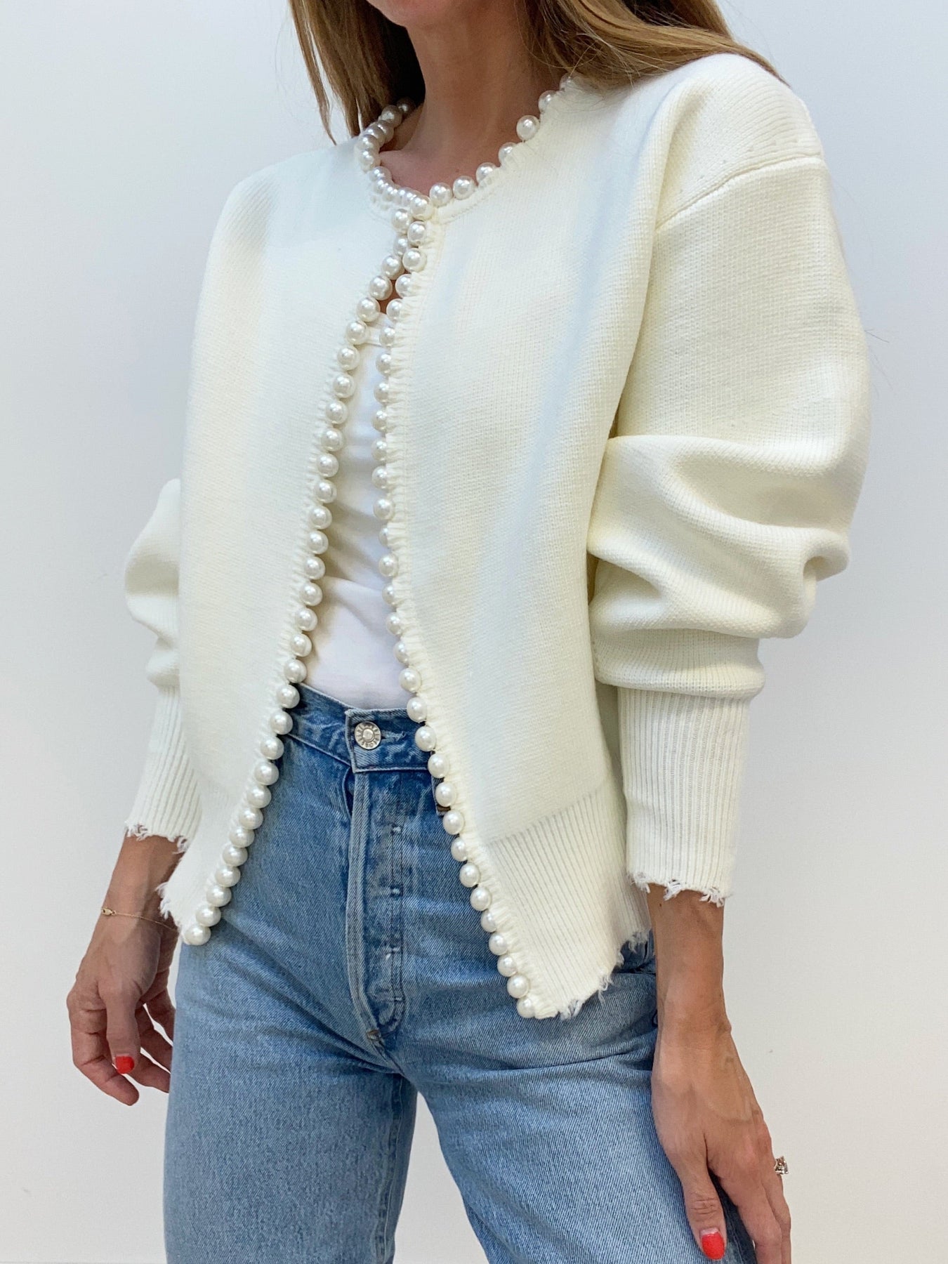 Lumen | Strickjacke mit Perlenbesatz und geripptem Saum