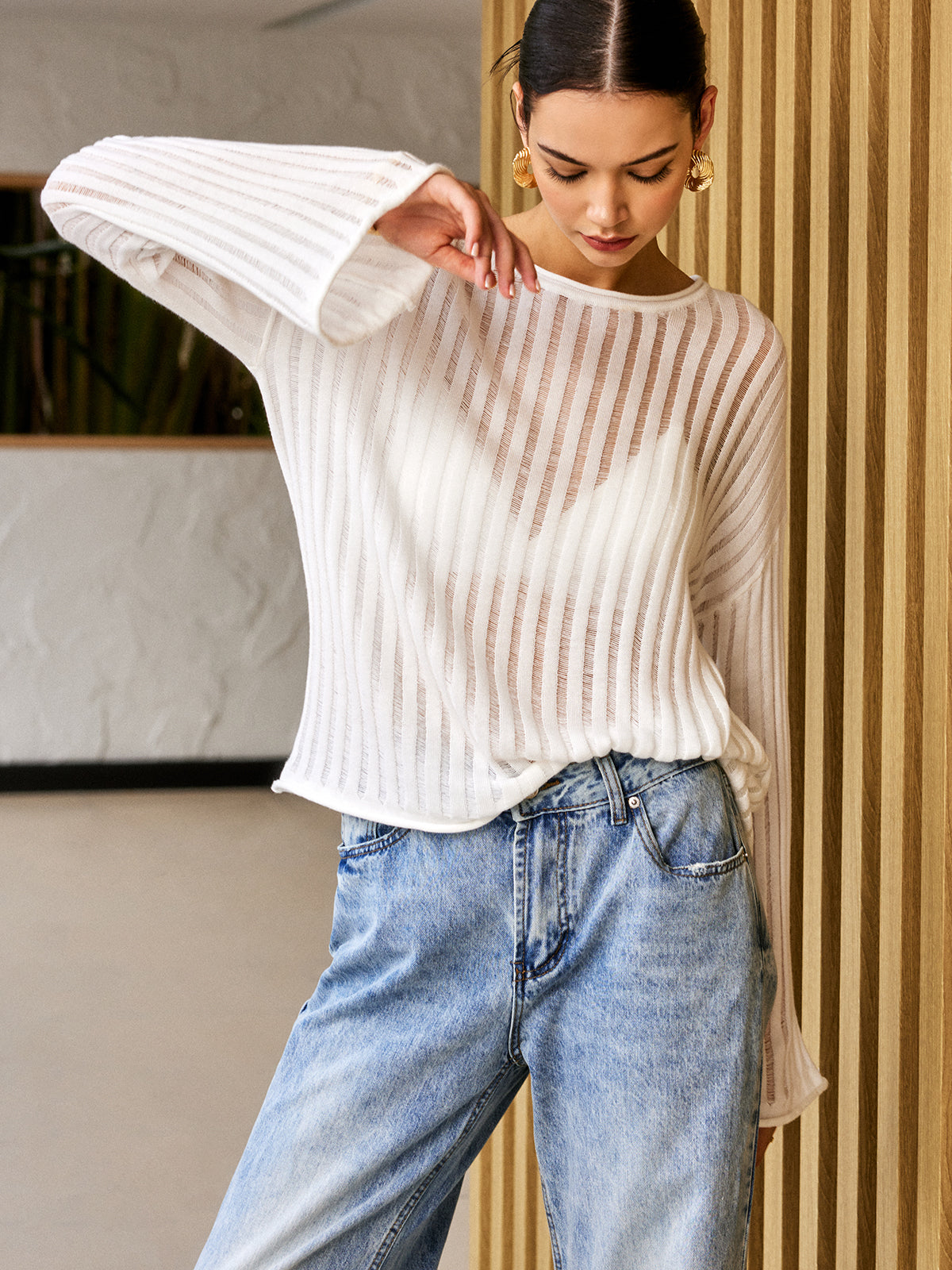 Transparenter Stricktop mit luftiger Eleganz für Frauen