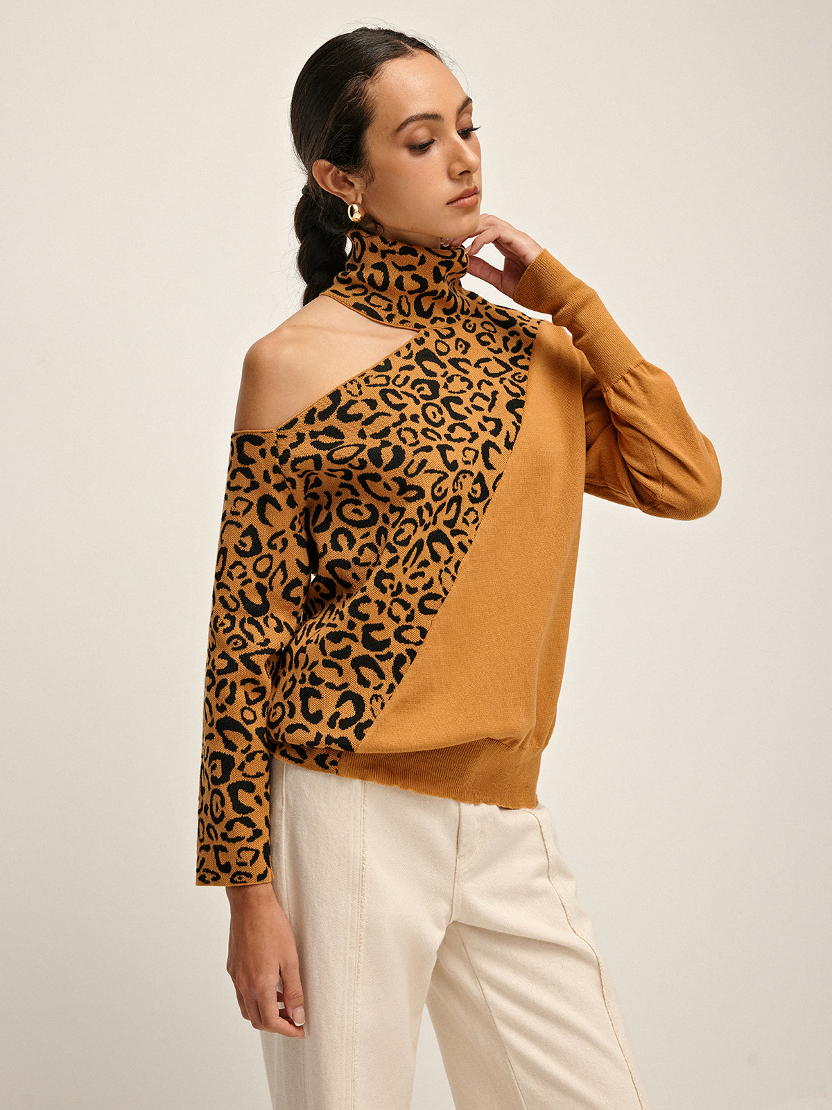 Asymmetrischer Pullover mit trendigem Design für Frauen