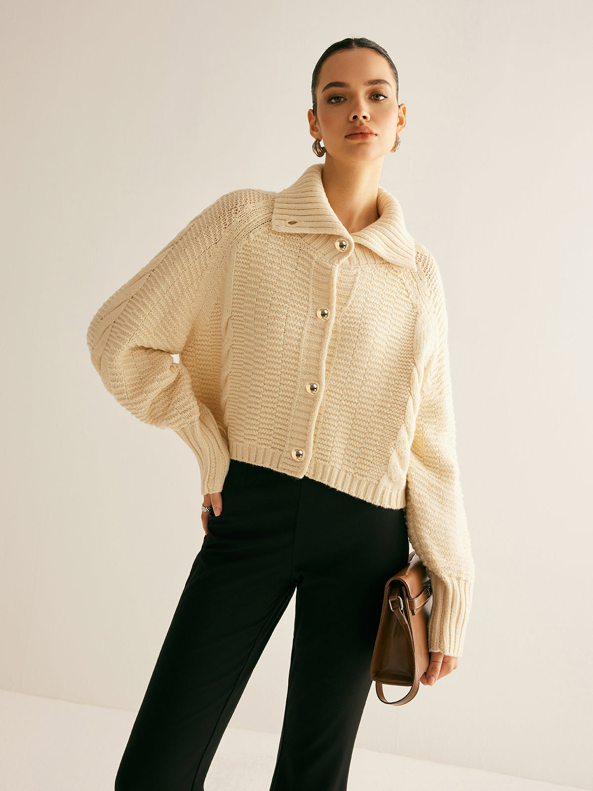 Kuscheliger Strickcardigan mit Rollkragen und modernem Komfort für Damen