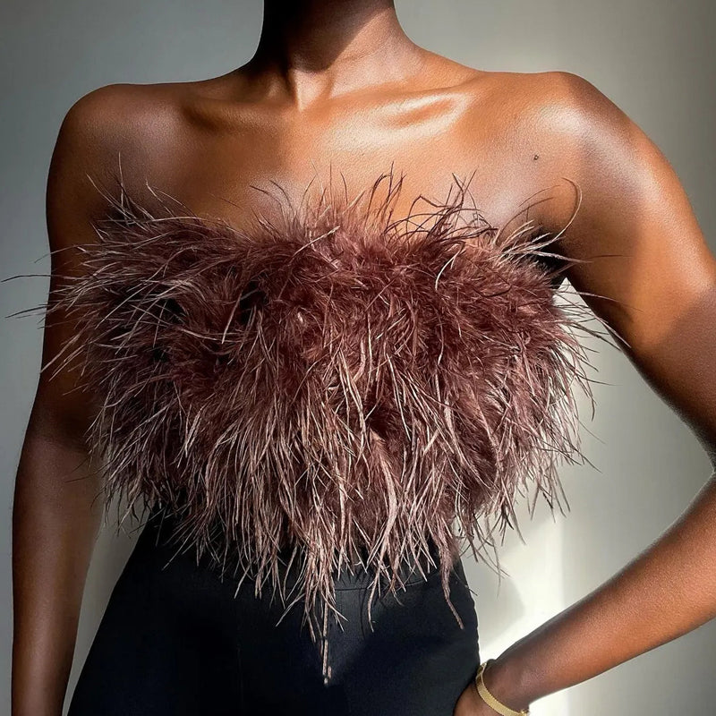 Luxuriöses Woll Bandeau Top mit Federschmuck für Damen