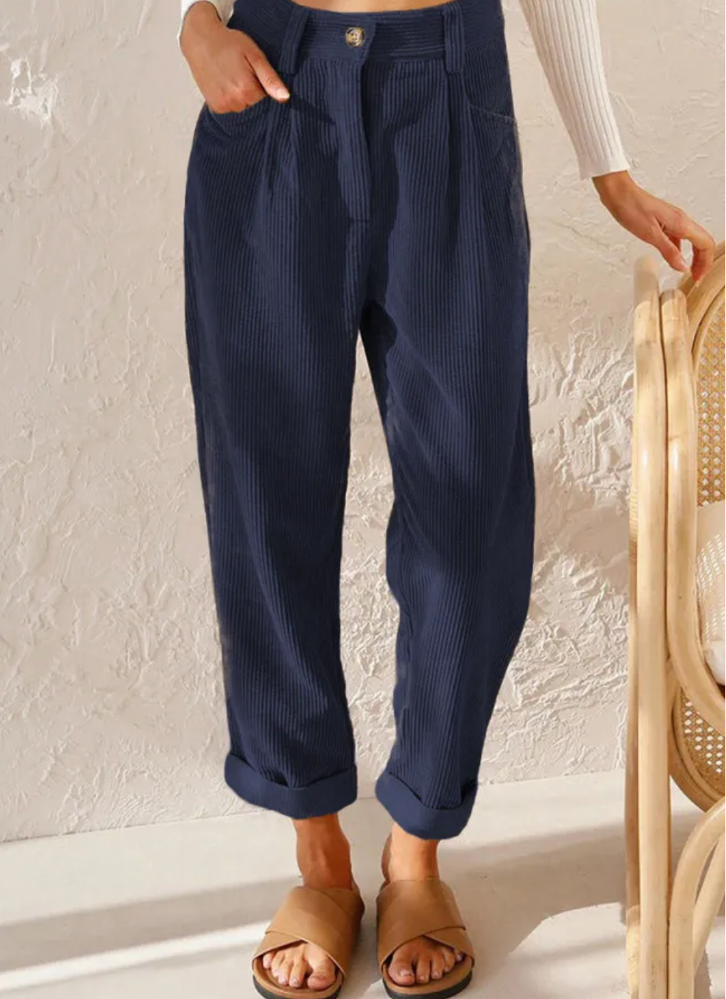 Ingram | Smarte Cordhose mit weitem Schnitt