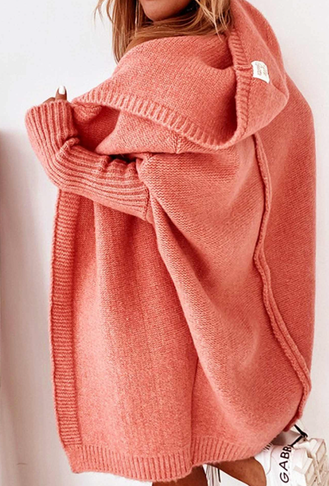 Indira | Elegante lange Strickjacke mit Kapuze für Frauen