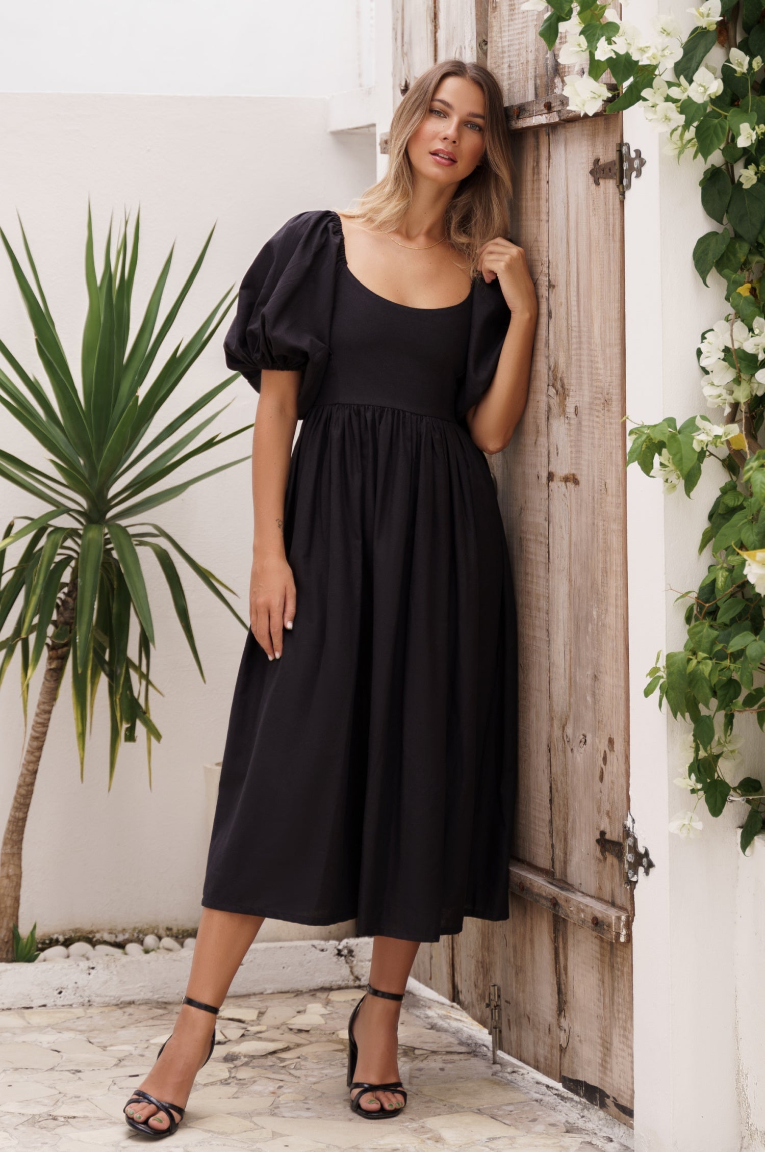 Aliantha | Elegantes Midikleid mit Puffärmeln