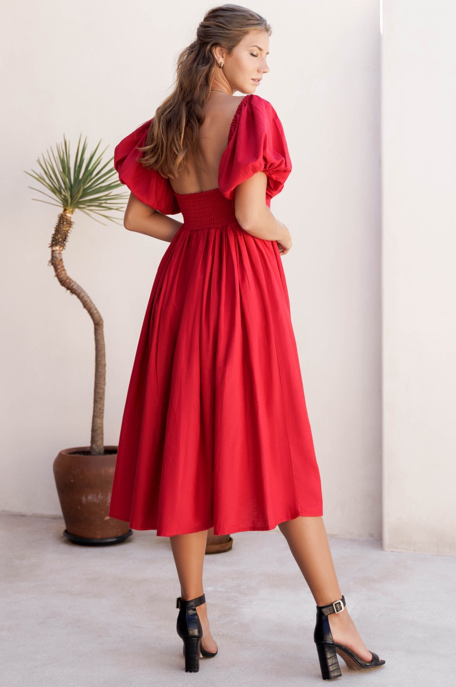 Aliantha | Elegantes Midikleid mit Puffärmeln