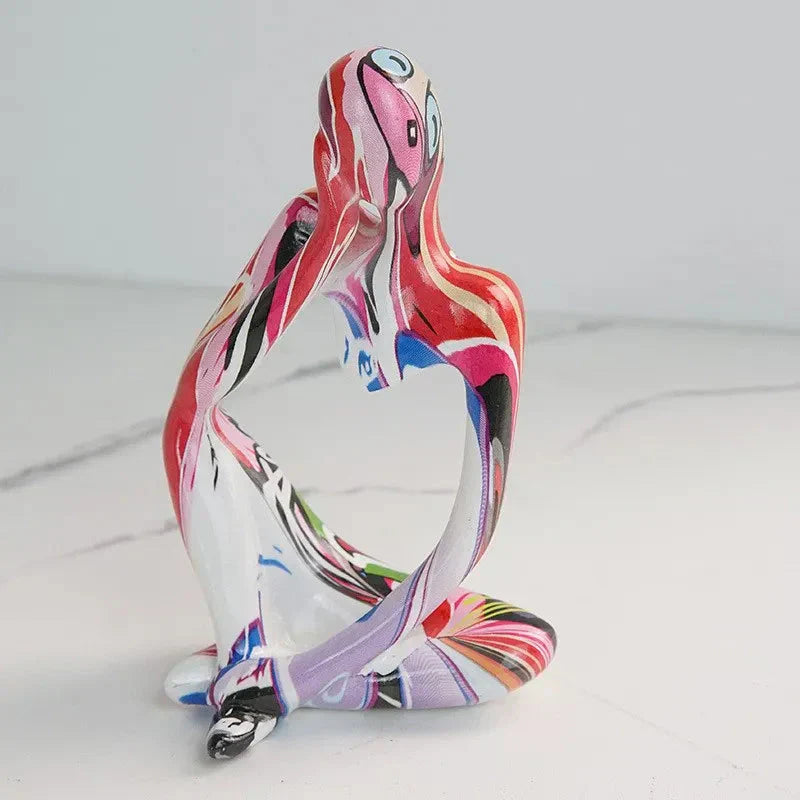 Single Abstrakte Denker Skulptur with pink and red graffiti pattern design