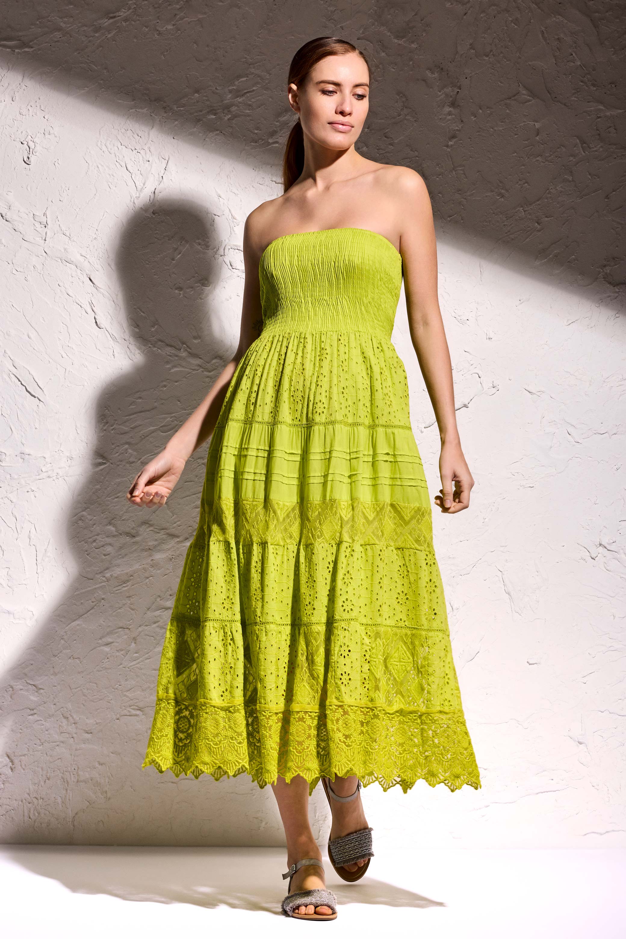 Cerelia | Langes Spitzenkleid mit Bandeau