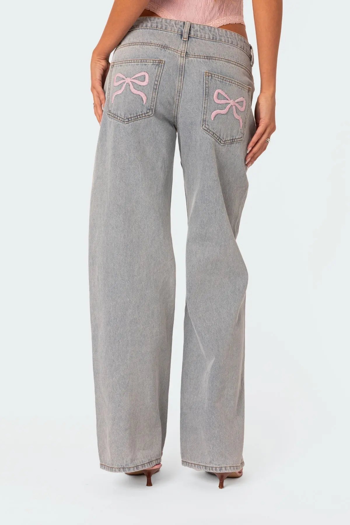 Jeans mit Schleifenbund, lockerer Passform und verstellbarer Taille für Frauen