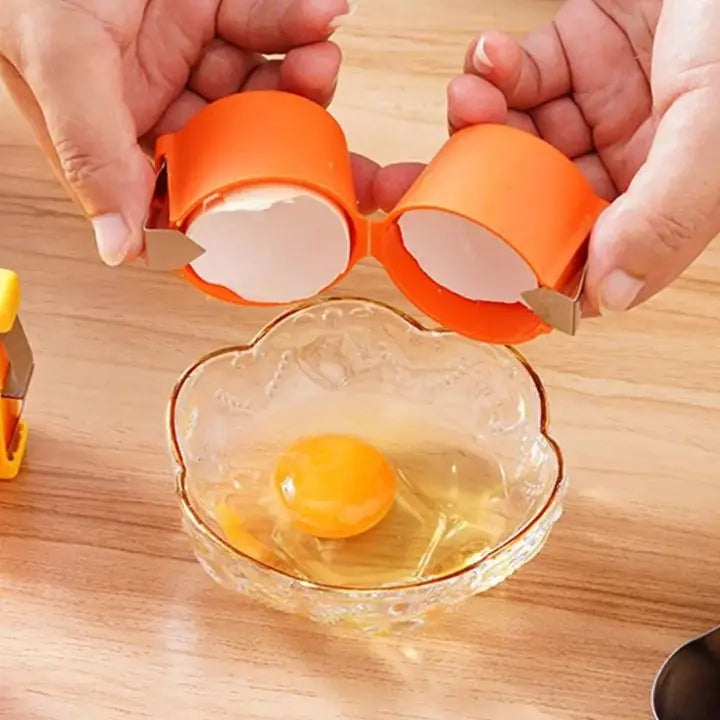 Hands demonstrating orange 2in1 Eieröffner Eigelbtrenner over flower-shaped glass bowl