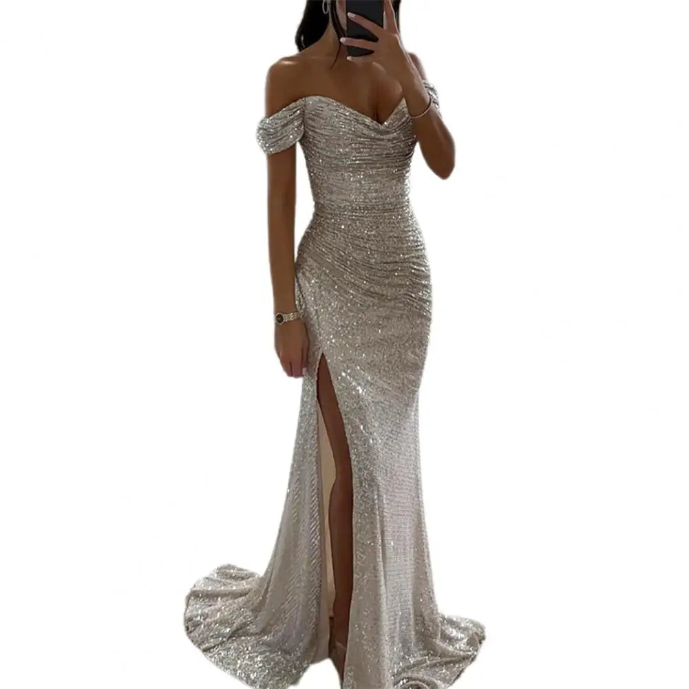 Beauden | Elegantes Abendkleid mit V-Ausschnitt