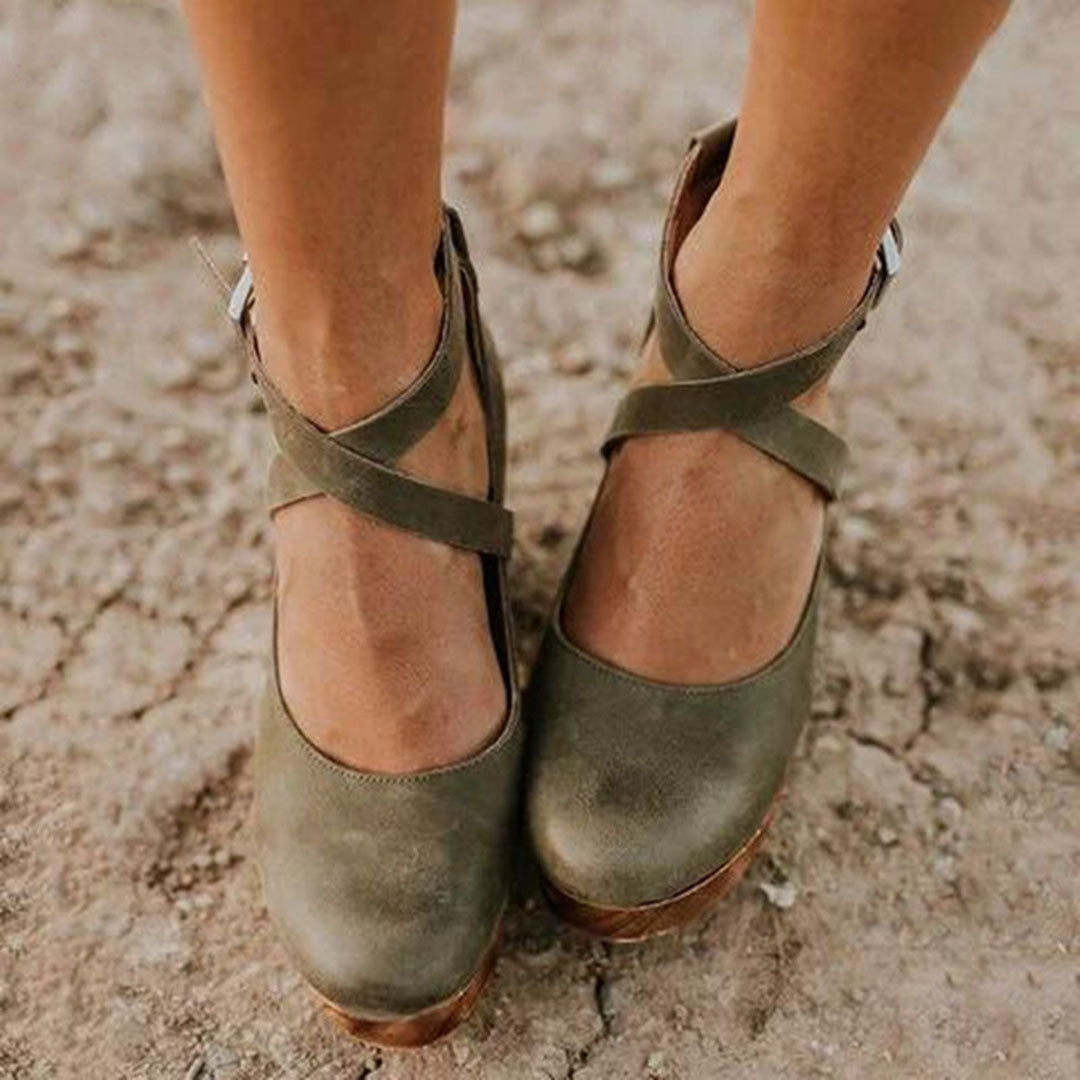Halyra | Keilabsatz-Schuhe mit Riemchen