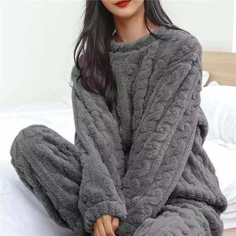 Fleece-Pyjama-Set für Gemütlichkeit für Frauen