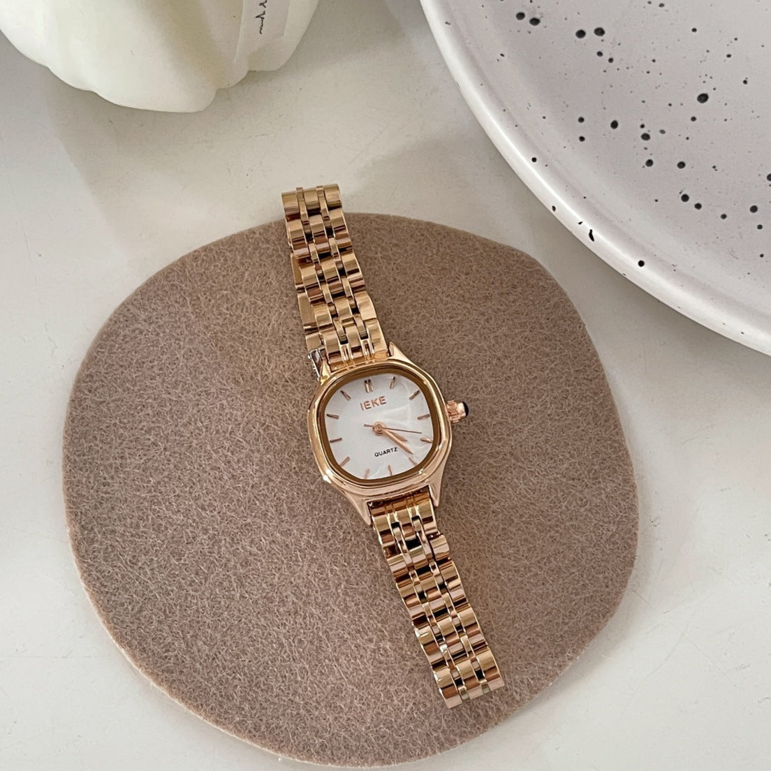 Weibliche Retro Quadratische Sommeruhr für Damen