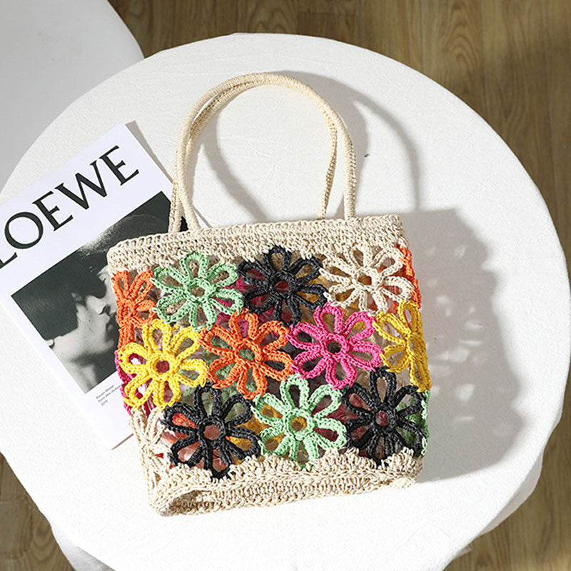 Schultertasche aus Stroh mit Blumenverzierung für Frauen