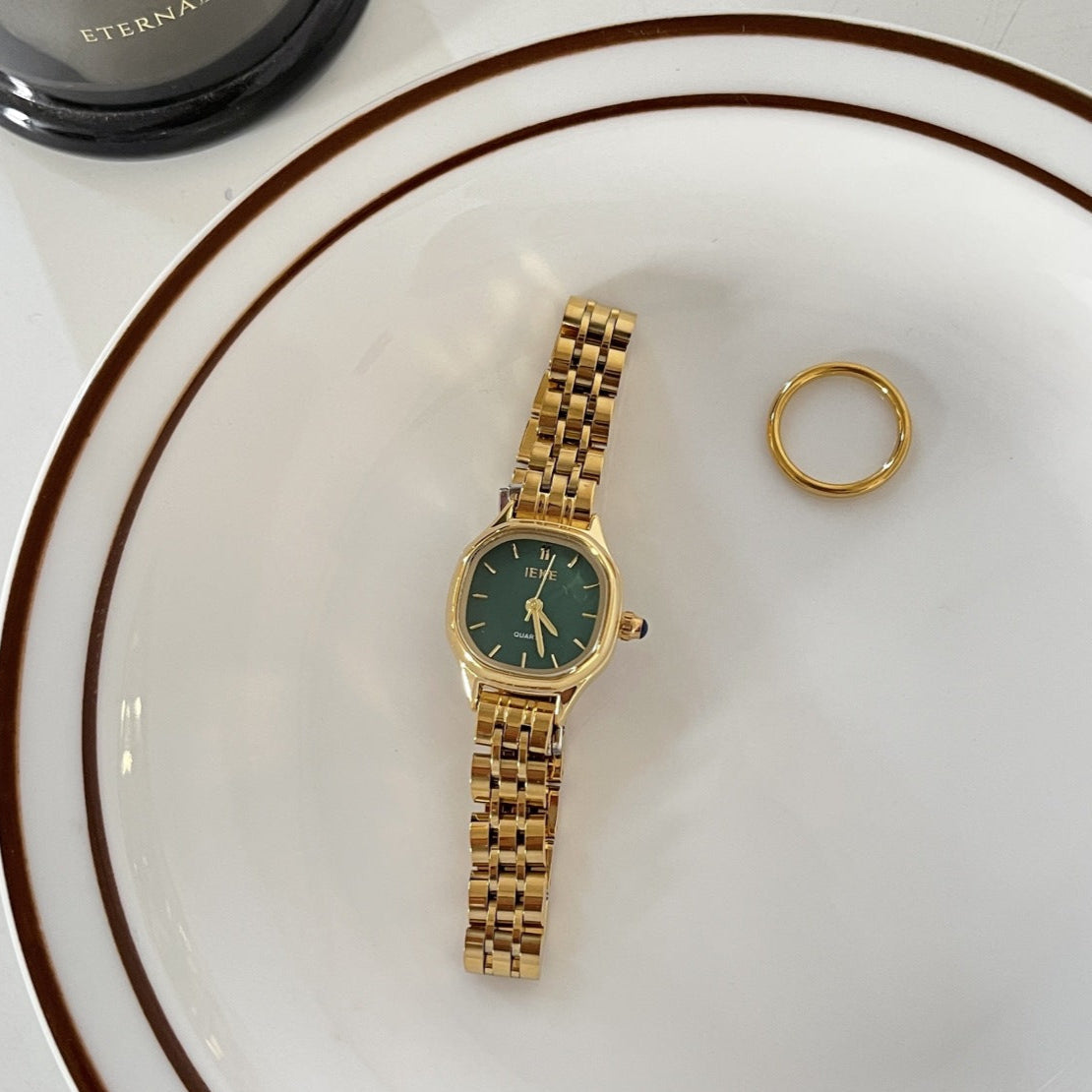 Weibliche Retro Quadratische Sommeruhr für Damen