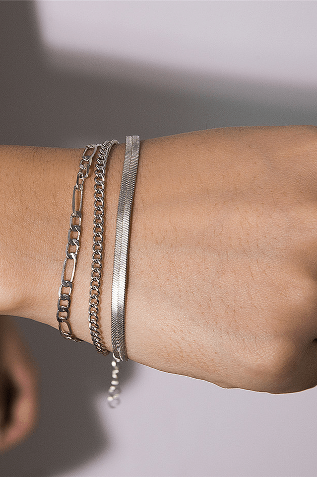 Elegantes mehrschichtiges Goldkettchen Armband für Damen
