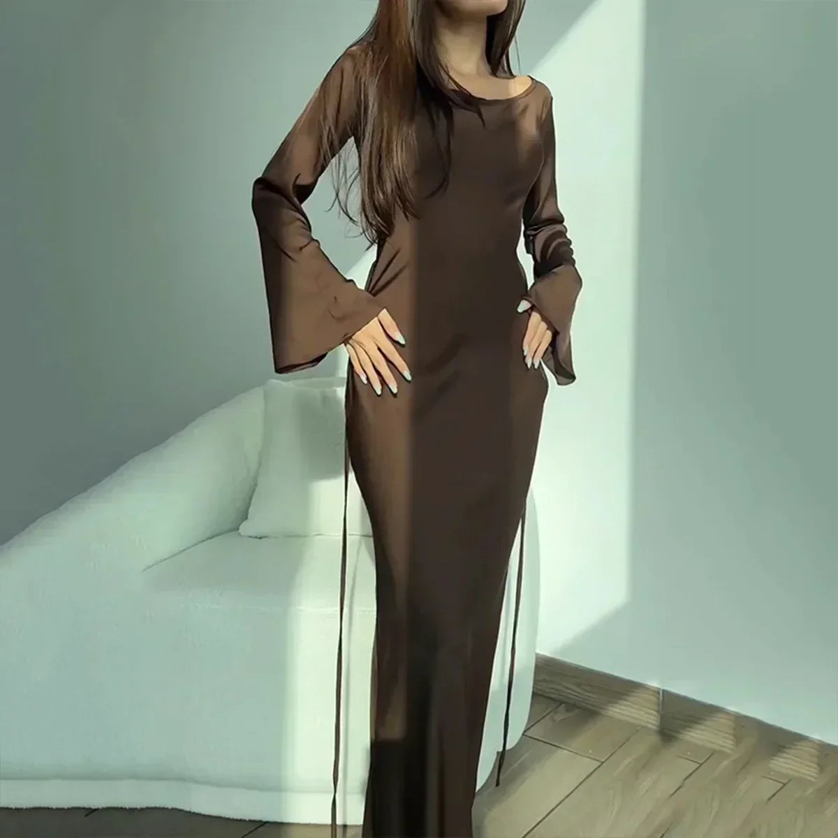 Fiyah | Elegantes langärmeliges Partykleid aus Satin