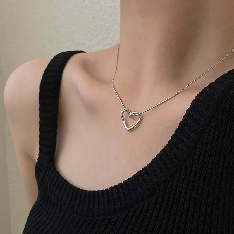 Sierliche Liebes Herz Anhänger Halskette für Damen