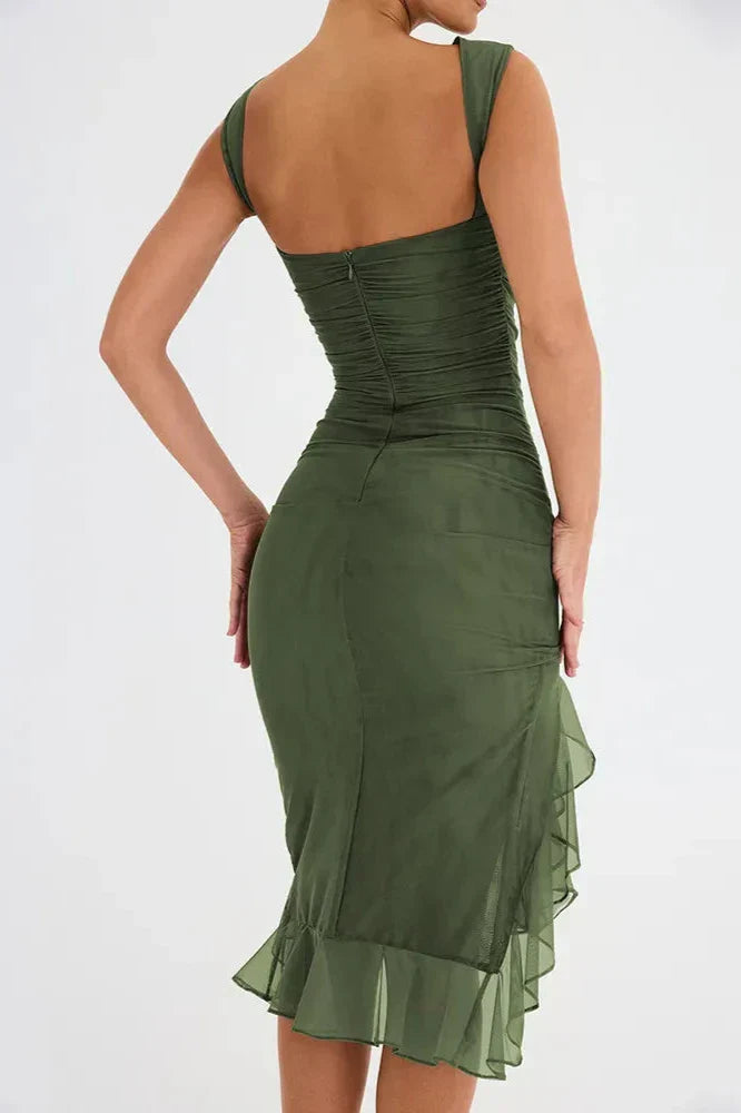 Bootsausschnitt-Rüschen-Sheath-Kleid mit elegantem Design Für Frauen