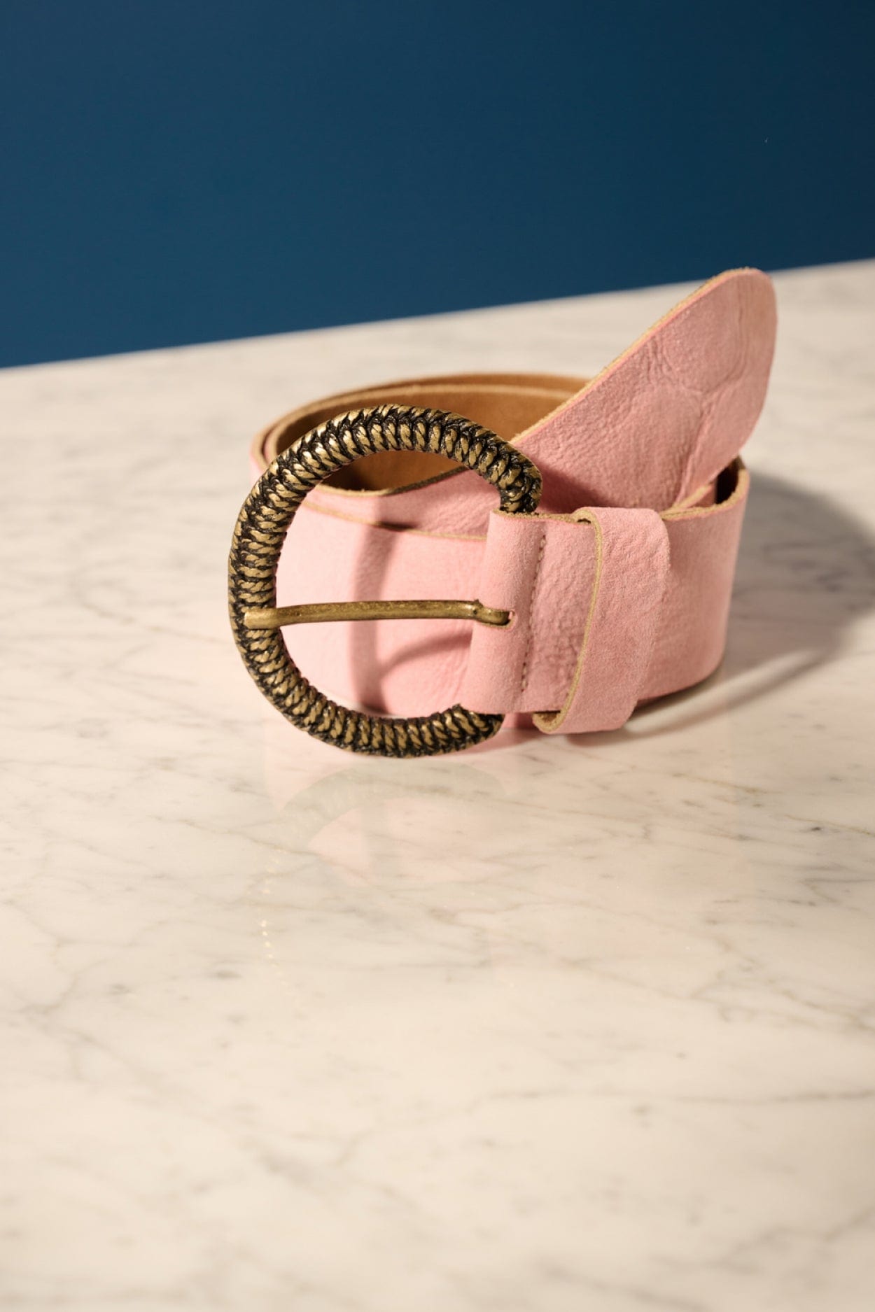 Puderrosa mit Goldener Schnalle Für Frauen